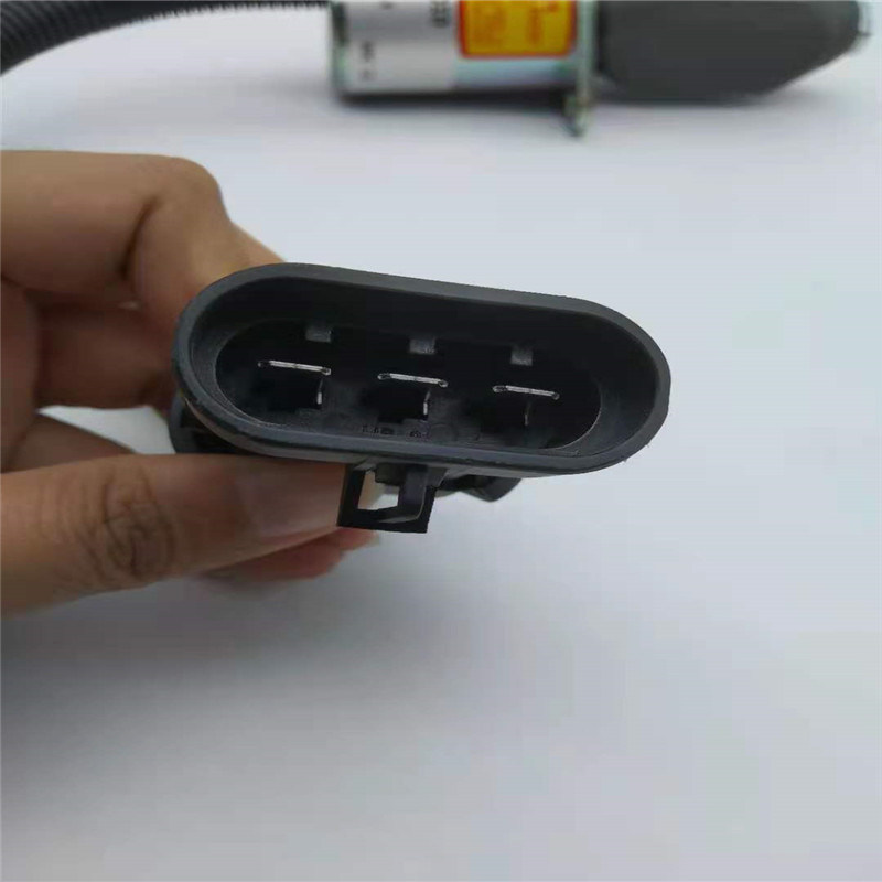 Cumminsのボブキャットのスキッドの雄牛の積込み機751のための6681513の停止電磁弁適合753 12V