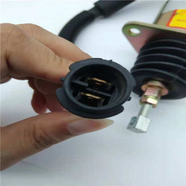 WeiChai/LongGong 855/855Bの積込み機の掘削機のための612600180681の停止電磁弁適合