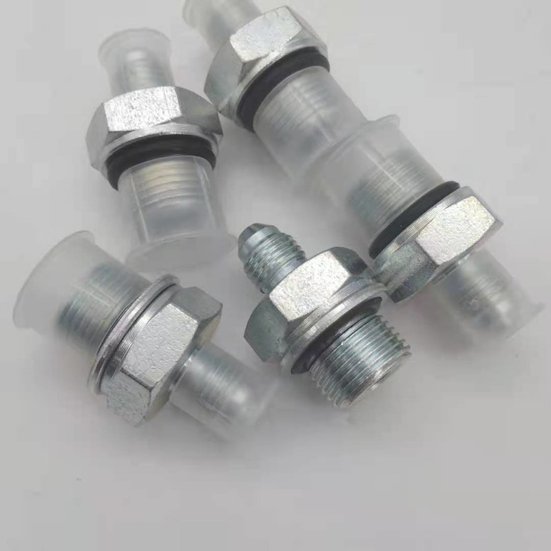 ZX110-3 ZX120-3 ZX130-3 ZX110M-3 ZX130K-3の掘削機の摩耗の部品のためのA852122アダプターの付属品