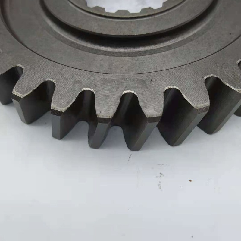 20mm C3EX013螺旋形ギヤ歯EX120-5 	掘削機の摩耗の部品31*18の歯